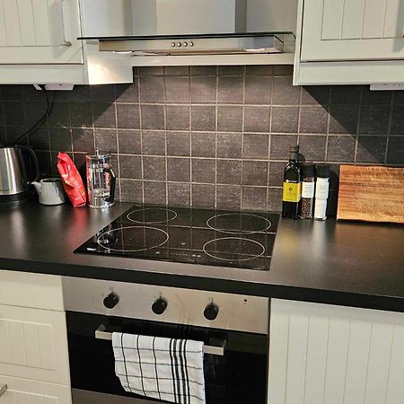 In The Heart Of Brosundet! Fully Equipped 3 Bed Room Ap Ålesund Extérieur photo